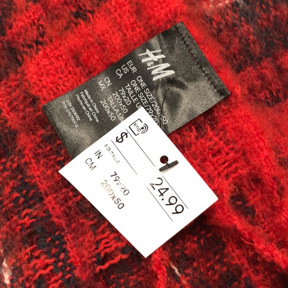 H&M scarf - Picture 4 of 8